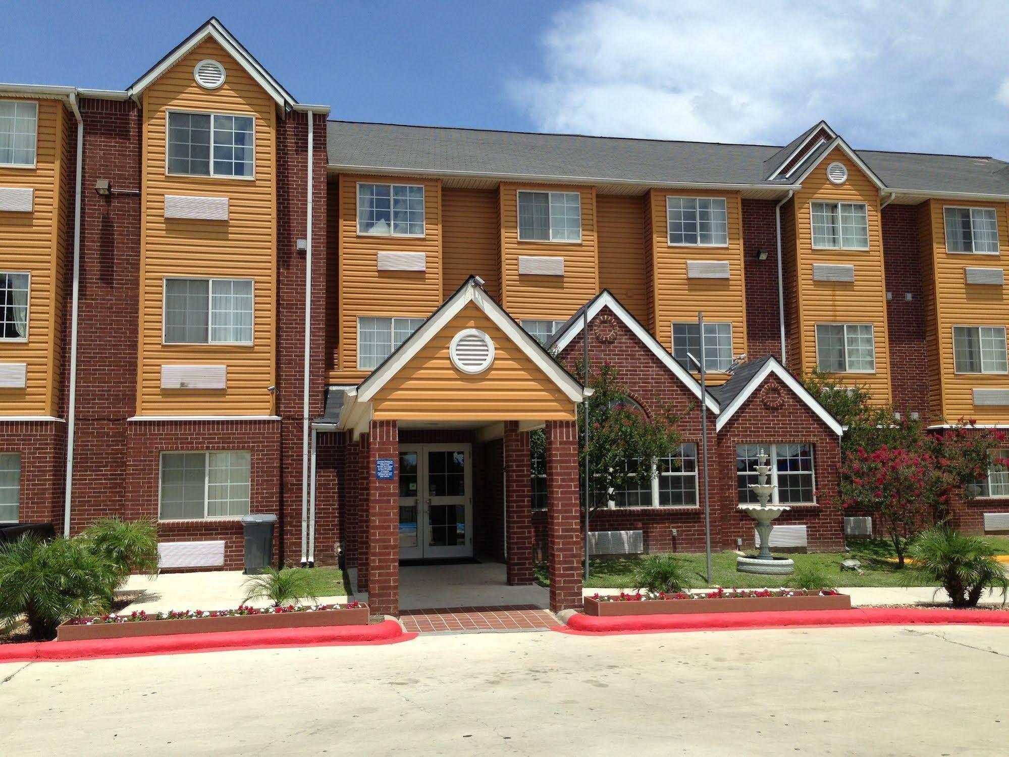 Super 8 By Wyndham San Antonio Downtown Ne Hotell Exteriör bild