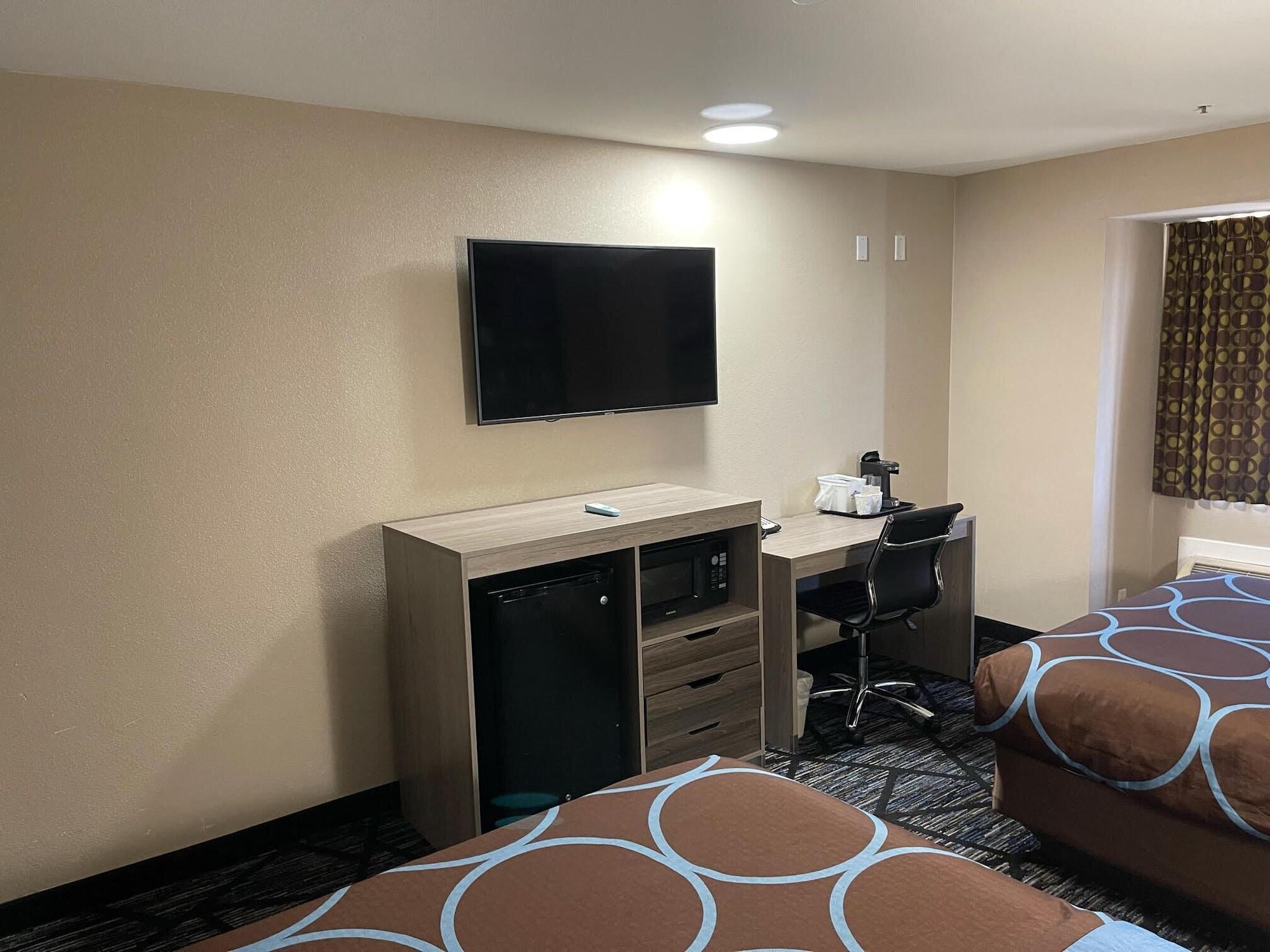 Super 8 By Wyndham San Antonio Downtown Ne Hotell Exteriör bild