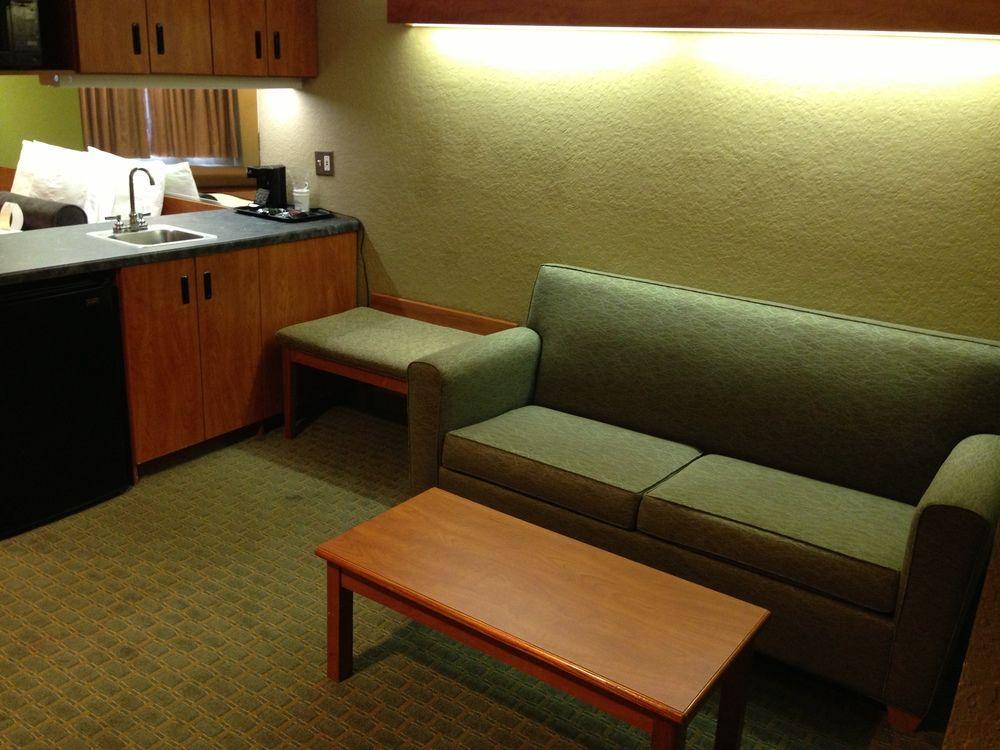 Super 8 By Wyndham San Antonio Downtown Ne Hotell Exteriör bild