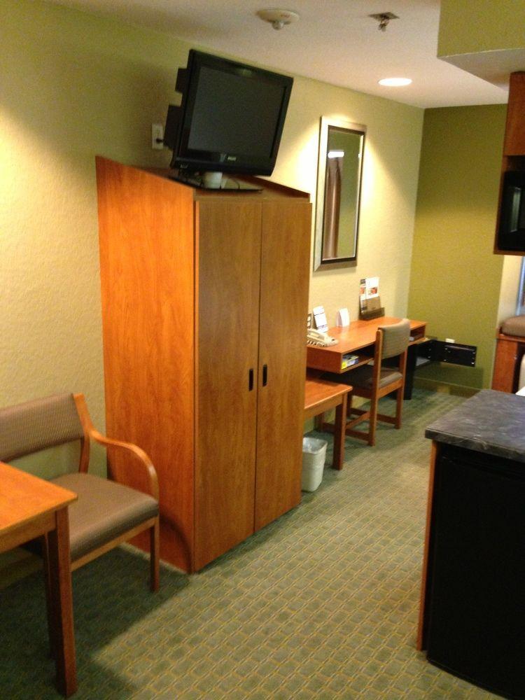 Super 8 By Wyndham San Antonio Downtown Ne Hotell Exteriör bild